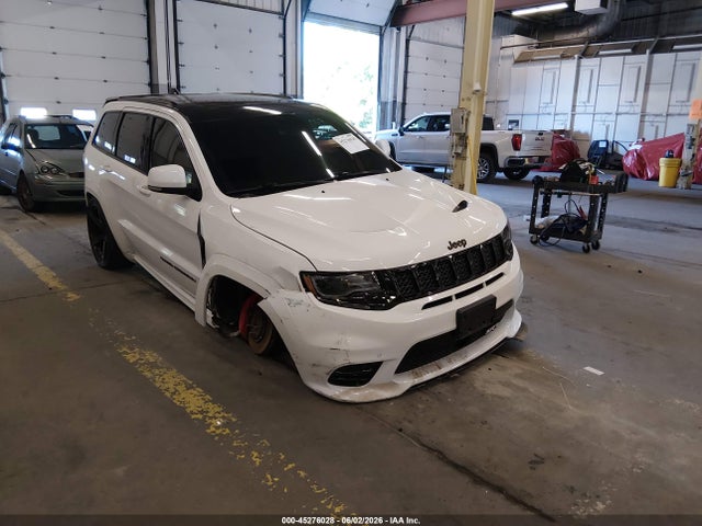 2017 JEEP GRAND CHEROKEE SRT - 1