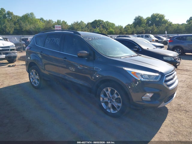 2017 FORD ESCAPE SE - 1