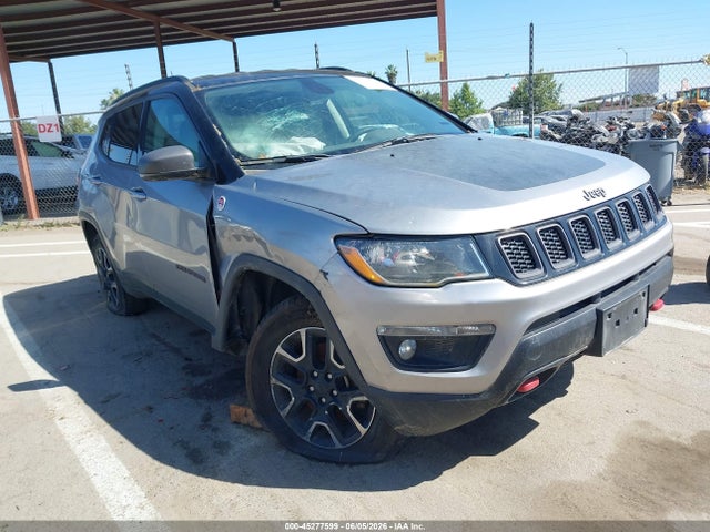 2019 JEEP COMPASS TRAILHAWK 4X4 - 1