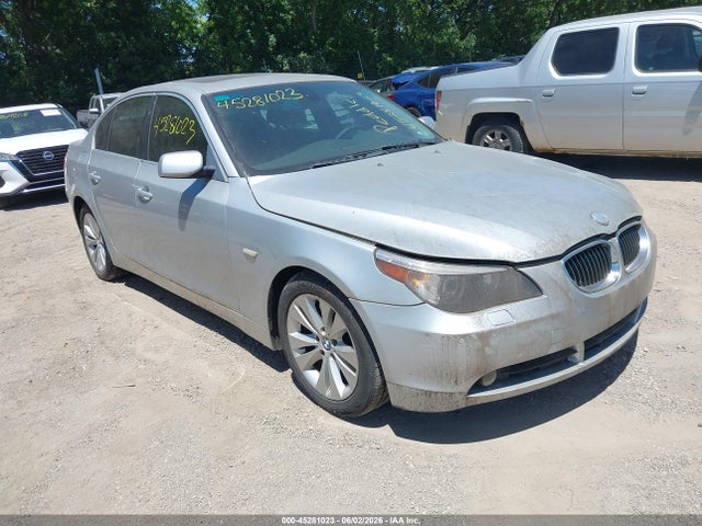 2004 BMW 545I - 1