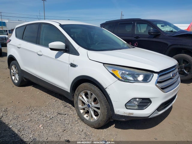 2019 FORD ESCAPE SE - 1