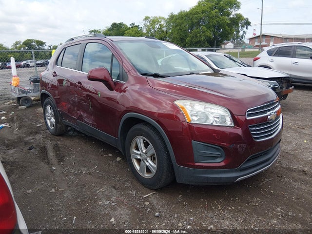 2016 CHEVROLET TRAX LT - 1