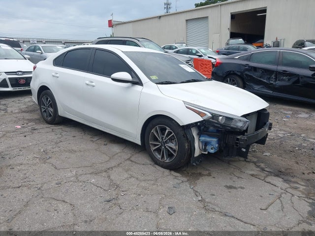 2023 KIA FORTE LXS - 1