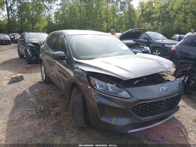2020 FORD ESCAPE SE - 1
