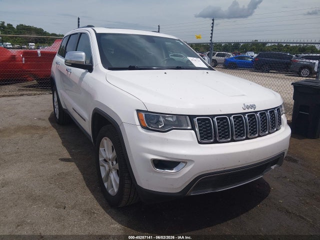 2017 JEEP GRAND CHEROKEE - 1