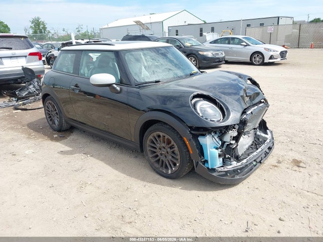 2025 MINI HARDTOP COOPER - 1