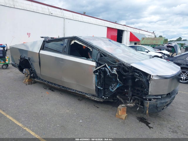 2026 TESLA CYBERTRUCK CYBERBEAST - 1
