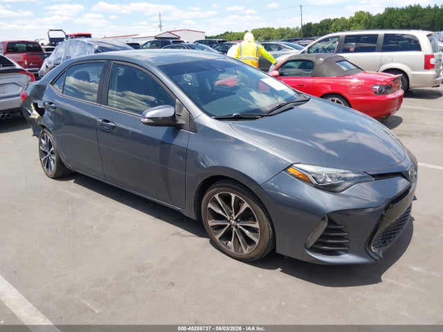 2019 TOYOTA COROLLA SE - 1