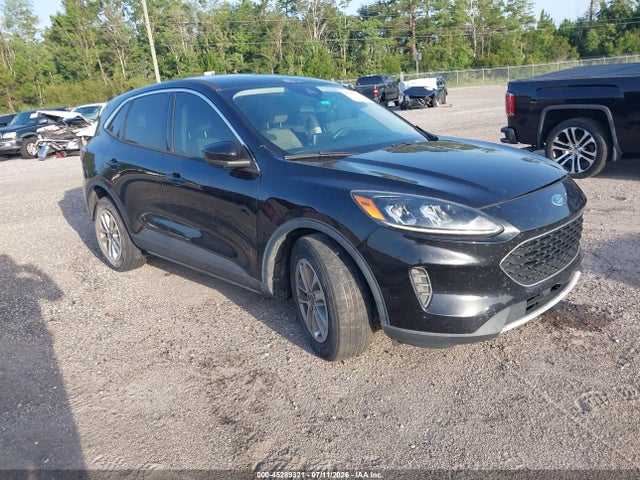 2020 FORD ESCAPE SE - 1