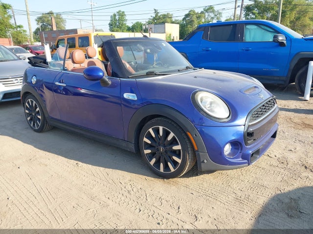 2019 MINI CONVERTIBLE COOPER - 1