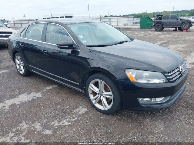 2012 VOLKSWAGEN PASSAT 3.6L - 1