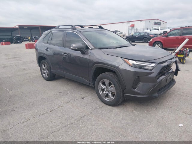 2024 TOYOTA RAV4 XLE - 1