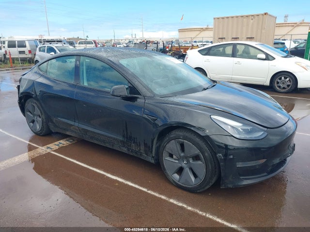2021 TESLA MODEL 3 STANDARD RANGE PLUS REAR-WHEEL DRIVE - 1