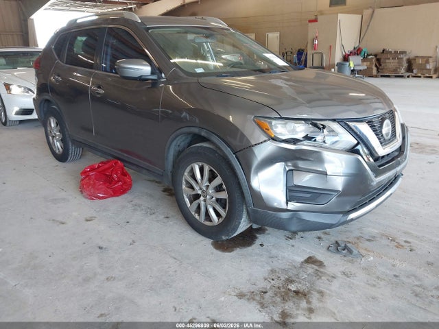 2018 NISSAN ROGUE SV - 1