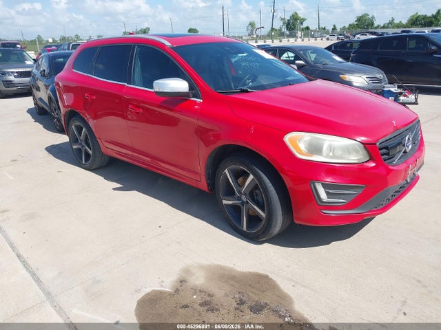 2015 VOLVO XC60 T6 - 1