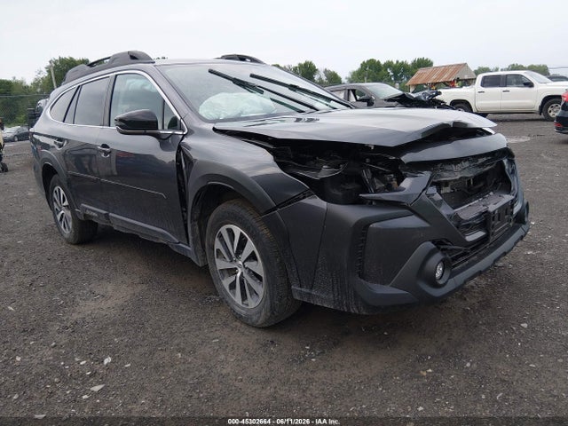 2025 SUBARU OUTBACK PREMIUM - 1