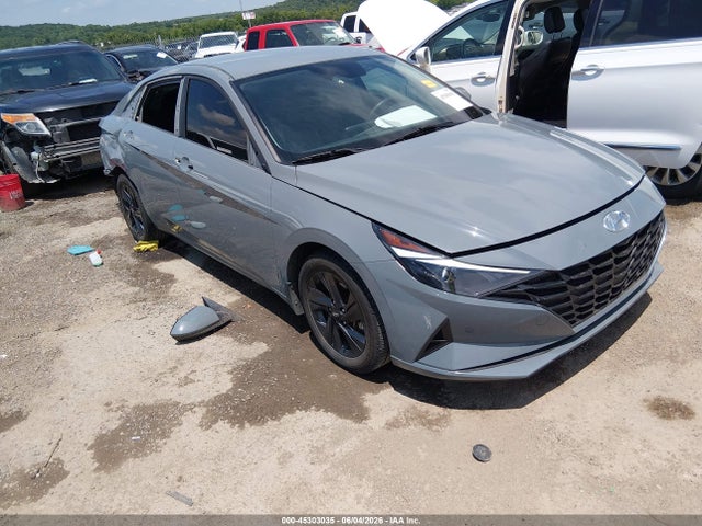 2022 HYUNDAI ELANTRA SEL - 1