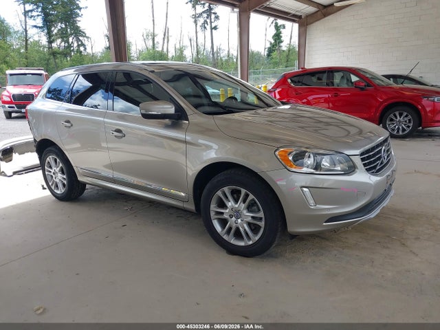 2016 VOLVO XC60 T5 - 1