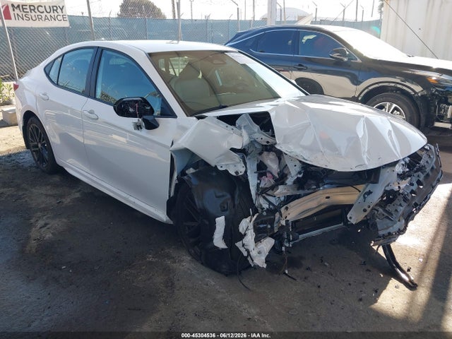 2026 TOYOTA CAMRY SE - 1