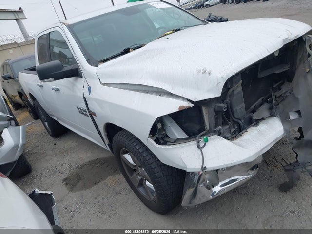 2014 RAM 1500 BIG - 1
