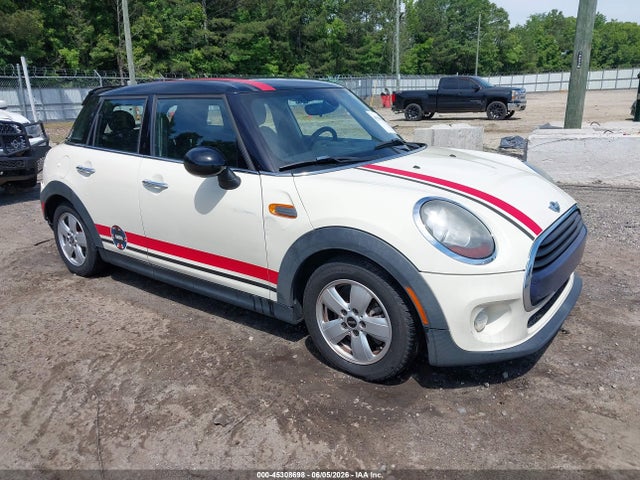 2016 MINI HARDTOP COOPER - 1