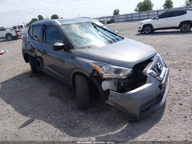 2019 NISSAN KICKS S - 1