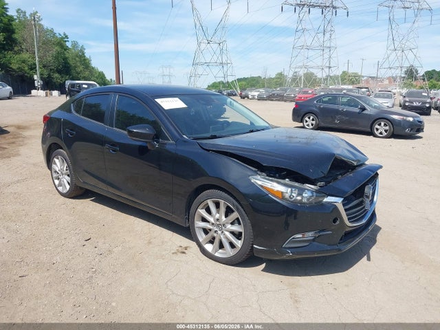 2017 MAZDA MAZDA3 TOURING - 1