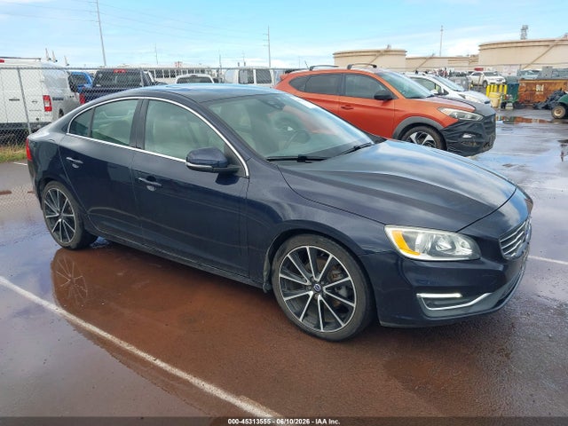 2016 VOLVO S60 T5 - 1