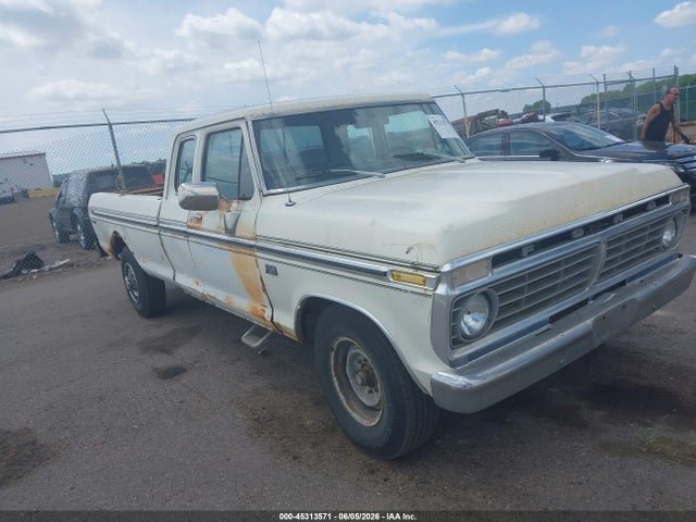 1975 FORD F-250 - 1