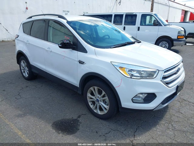 2018 FORD ESCAPE SE - 1