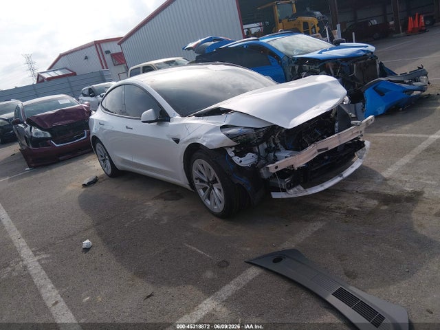 2021 TESLA MODEL 3 STANDARD RANGE PLUS REAR-WHEEL DRIVE - 1