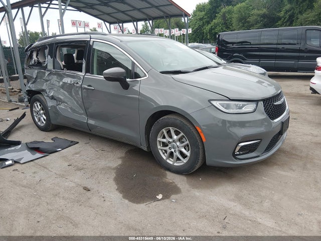 2023 CHRYSLER PACIFICA TOURING L - 1