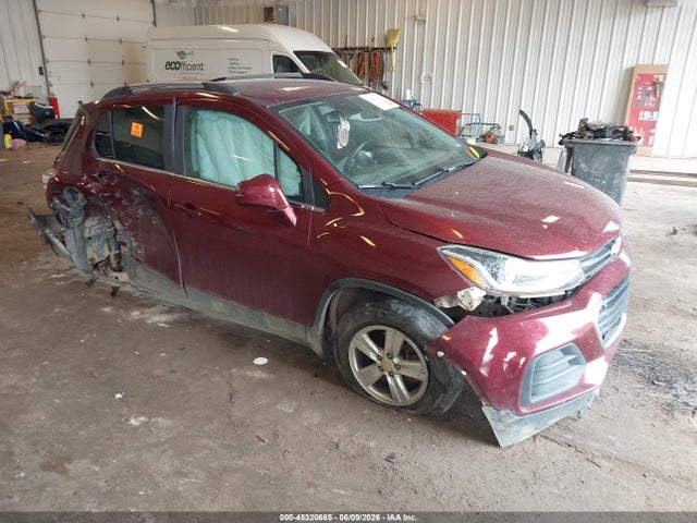 2017 CHEVROLET TRAX LT - 1
