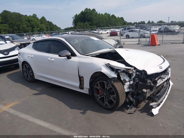2020 KIA STINGER GT1 - 1