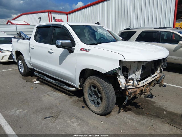 2019 CHEVROLET SILVERADO 1500 LT - 1