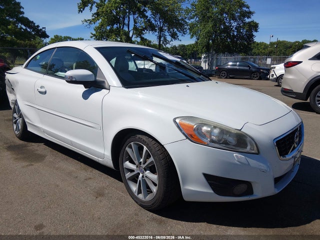 2011 VOLVO C70 T5 - 1
