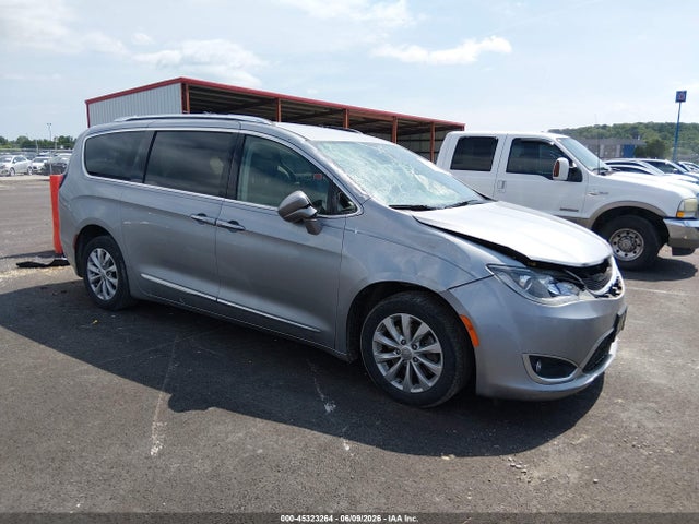 2018 CHRYSLER PACIFICA TOURING L - 1