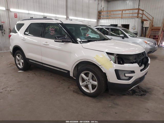 2017 FORD EXPLORER XLT - 1