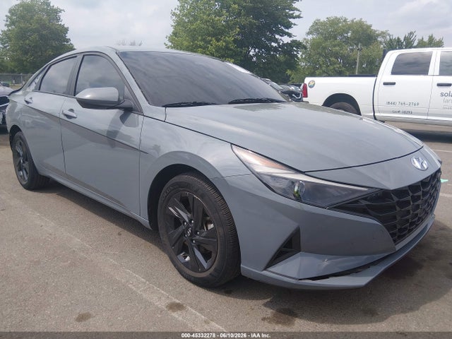 2023 HYUNDAI ELANTRA SEL - 1