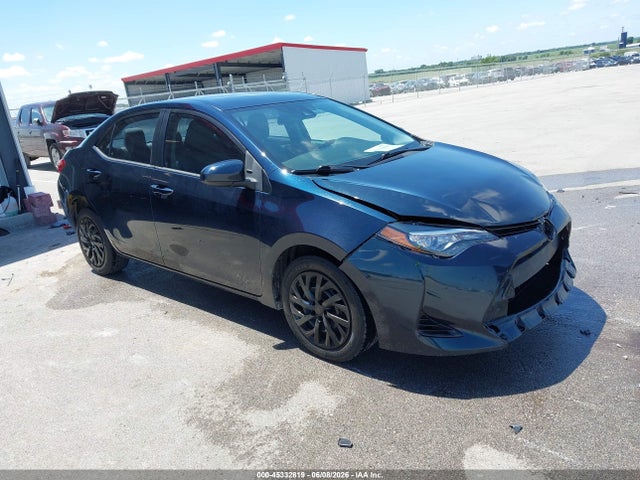 2019 TOYOTA COROLLA LE - 1