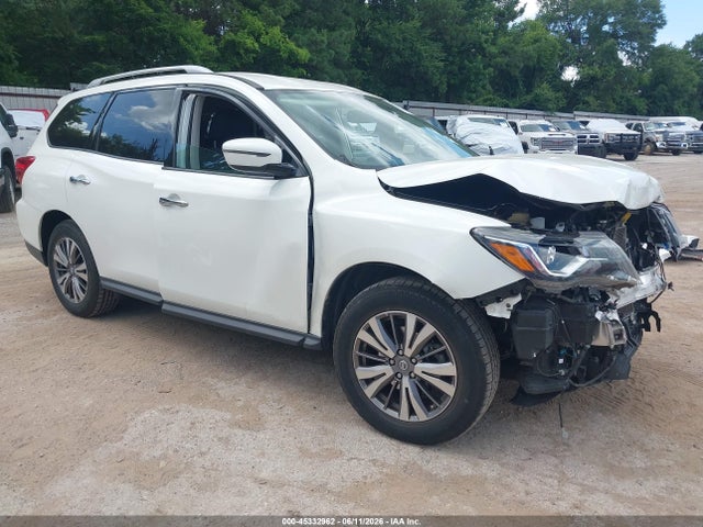2018 NISSAN PATHFINDER SV - 1