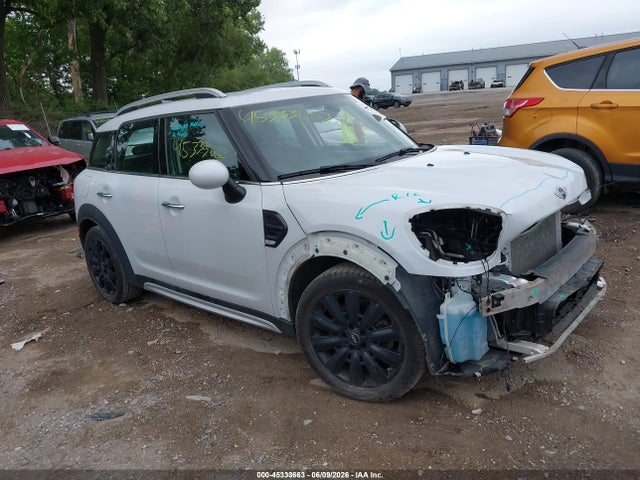 2017 MINI COUNTRYMAN COOPER - 1