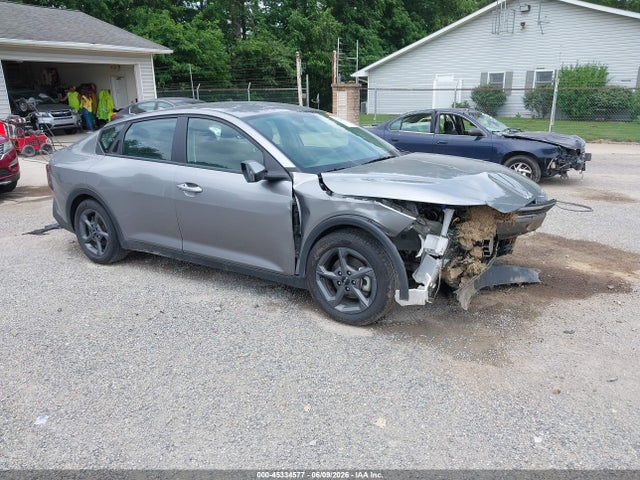 2025 KIA K4 LXS - 1