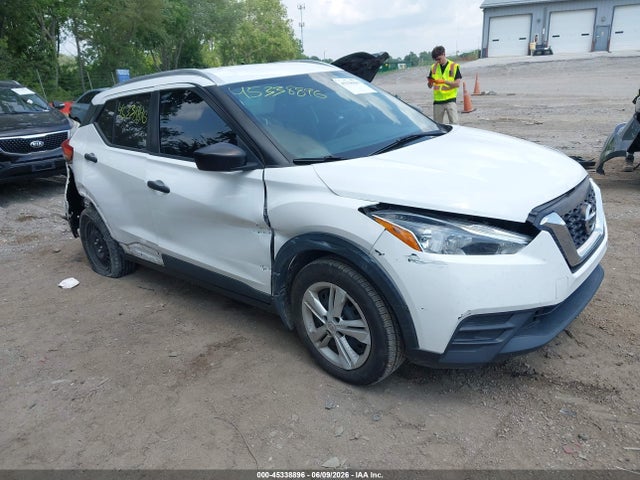 2019 NISSAN KICKS S - 1