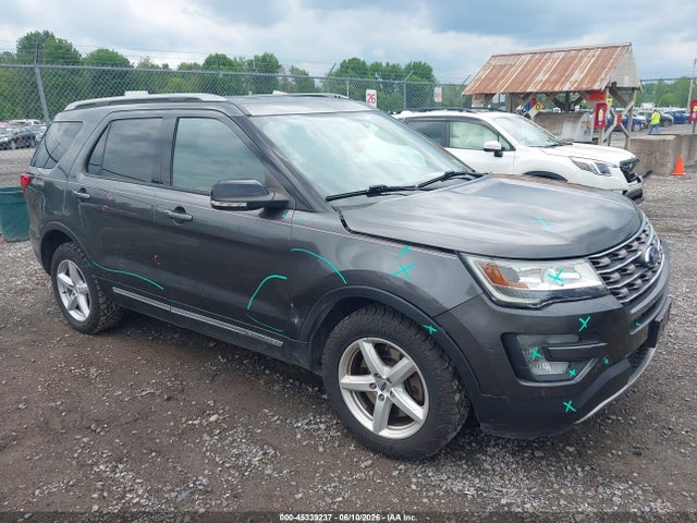 2017 FORD EXPLORER XLT - 1