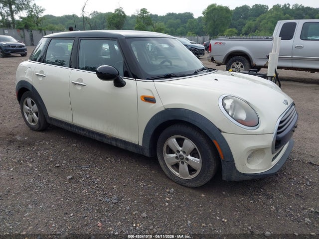 2016 MINI HARDTOP COOPER - 1