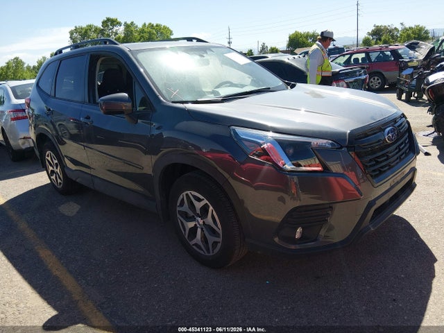 2024 SUBARU FORESTER PREMIUM - 1