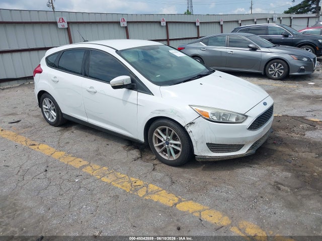 2017 FORD FOCUS SE - 1