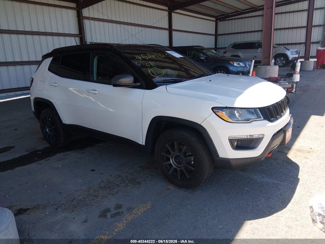 2019 JEEP COMPASS TRAILHAWK 4X4 - 1