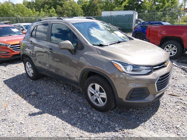 2021 CHEVROLET TRAX AWD LT - 1